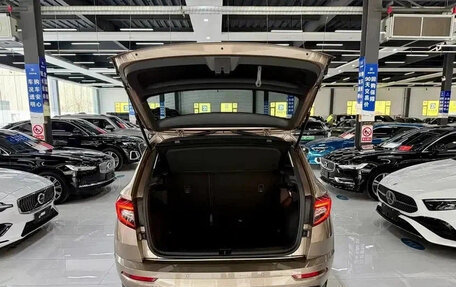 Skoda Karoq I, 2023 год, 2 444 123 рублей, 7 фотография