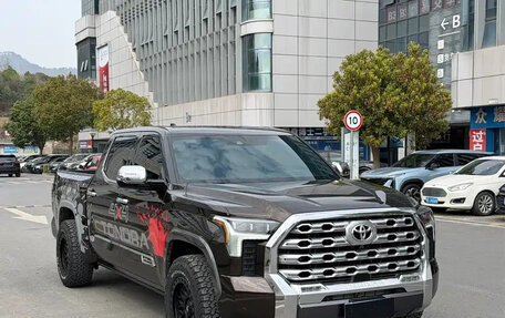 Toyota Tundra, 2022 год, 7 211 757 рублей, 3 фотография