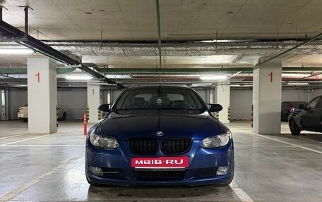 BMW 3 серия, 2008 год, 1 350 000 рублей, 2 фотография