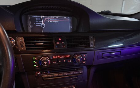 BMW 3 серия, 2008 год, 1 350 000 рублей, 24 фотография