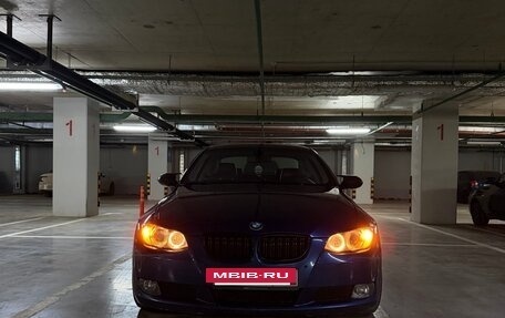 BMW 3 серия, 2008 год, 1 350 000 рублей, 29 фотография