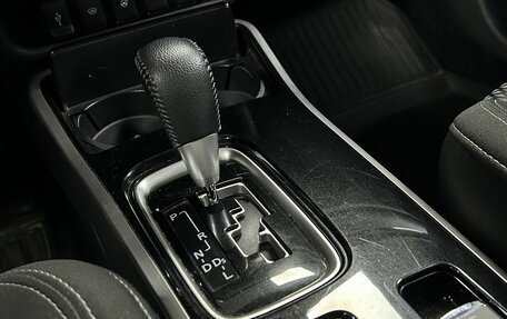 Mitsubishi Outlander III рестайлинг 3, 2019 год, 1 860 000 рублей, 21 фотография