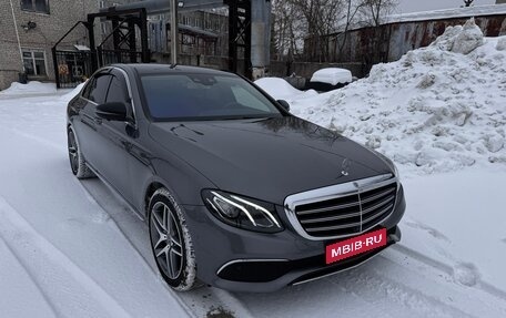 Mercedes-Benz E-Класс, 2017 год, 2 890 000 рублей, 1 фотография