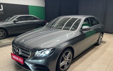 Mercedes-Benz E-Класс, 2020 год, 4 000 000 рублей, 4 фотография