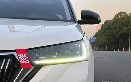 Skoda Kamiq I, 2022 год, 1 590 060 рублей, 8 фотография