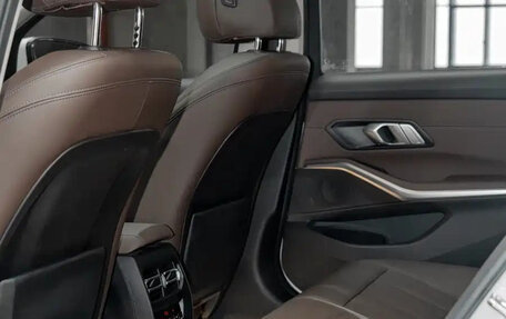 BMW 3 серия, 2022 год, 2 980 000 рублей, 13 фотография