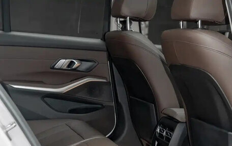 BMW 3 серия, 2022 год, 2 980 000 рублей, 14 фотография