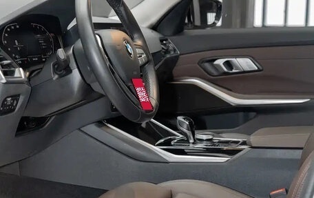 BMW 3 серия, 2022 год, 2 980 000 рублей, 12 фотография