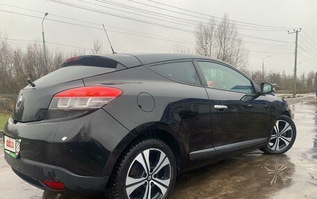 Renault Megane III, 2011 год, 815 000 рублей, 3 фотография