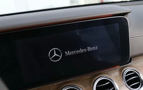 Mercedes-Benz E-Класс, 2017 год, 2 890 000 рублей, 25 фотография