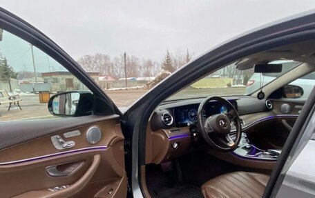 Mercedes-Benz E-Класс, 2017 год, 2 890 000 рублей, 28 фотография