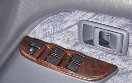 Toyota Land Cruiser Prado 90 рестайлинг, 1998 год, 1 500 000 рублей, 8 фотография