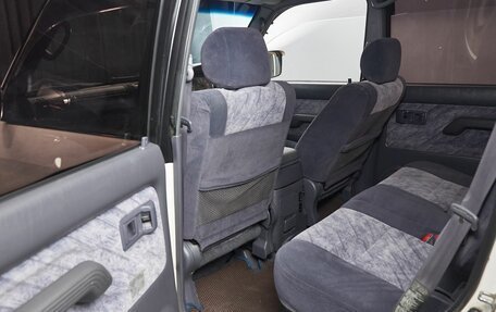 Toyota Land Cruiser Prado 90 рестайлинг, 1998 год, 1 500 000 рублей, 13 фотография