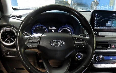 Hyundai Kona I, 2022 год, 1 500 000 рублей, 7 фотография