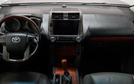 Toyota Land Cruiser Prado 150 рестайлинг 2, 2010 год, 2 699 000 рублей, 9 фотография