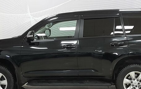 Toyota Land Cruiser Prado 150 рестайлинг 2, 2010 год, 2 699 000 рублей, 6 фотография