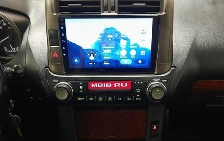 Toyota Land Cruiser Prado 150 рестайлинг 2, 2010 год, 2 699 000 рублей, 11 фотография