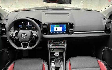 Skoda Karoq I, 2025 год, 2 850 000 рублей, 9 фотография