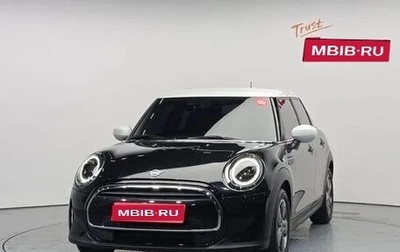 MINI Hatch, 2022 год, 1 910 000 рублей, 1 фотография