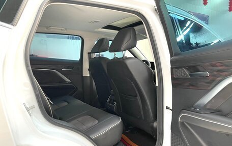 Haval H6, 2022 год, 1 420 000 рублей, 17 фотография