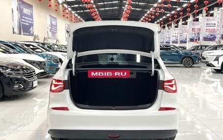 Chevrolet Monza, 2022 год, 1 220 000 рублей, 18 фотография