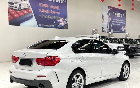 BMW 1 серия, 2022 год, 1 890 000 рублей, 7 фотография