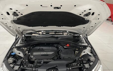 BMW 1 серия, 2022 год, 1 890 000 рублей, 18 фотография