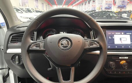 Skoda Kamiq I, 2023 год, 1 730 000 рублей, 9 фотография