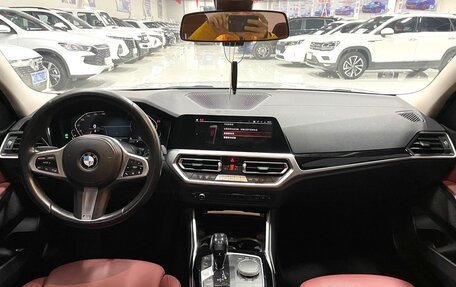 BMW 3 серия, 2021 год, 3 150 000 рублей, 11 фотография