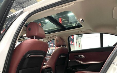 BMW 3 серия, 2021 год, 3 150 000 рублей, 15 фотография