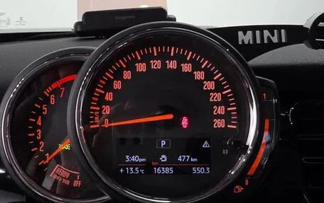 MINI Hatch, 2022 год, 1 910 000 рублей, 8 фотография