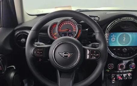 MINI Hatch, 2022 год, 1 910 000 рублей, 7 фотография