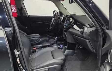 MINI Hatch, 2022 год, 1 910 000 рублей, 12 фотография