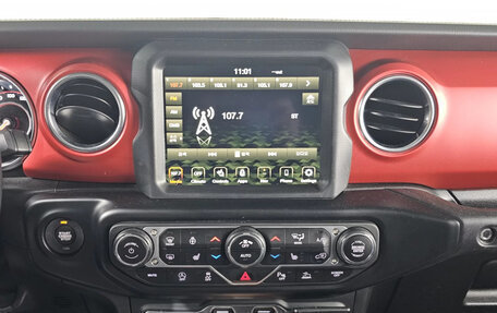 Jeep Wrangler, 2022 год, 5 700 000 рублей, 14 фотография