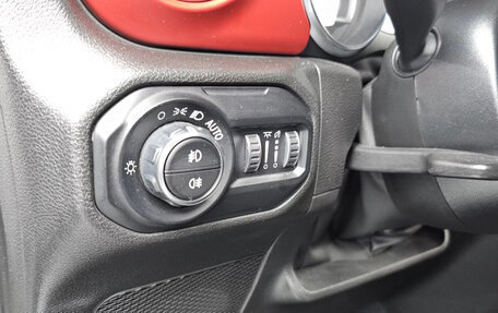 Jeep Wrangler, 2022 год, 5 700 000 рублей, 19 фотография