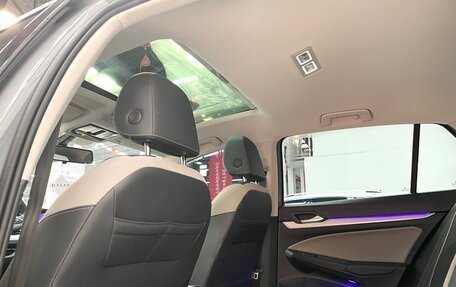 Volkswagen Golf VIII, 2022 год, 1 910 000 рублей, 14 фотография