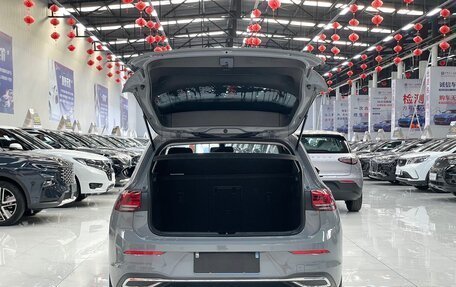 Volkswagen Golf VIII, 2022 год, 1 910 000 рублей, 16 фотография