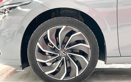 Volkswagen Golf VIII, 2022 год, 1 910 000 рублей, 17 фотография