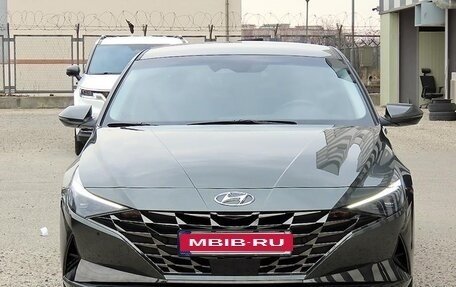 Hyundai Avante, 2022 год, 1 650 000 рублей, 2 фотография