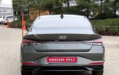 Hyundai Avante, 2022 год, 1 650 000 рублей, 4 фотография