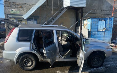 Nissan X-Trail, 2005 год, 680 000 рублей, 2 фотография