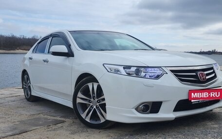 Honda Accord VIII рестайлинг, 2012 год, 1 450 000 рублей, 3 фотография