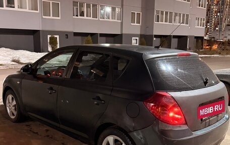 KIA cee'd I рестайлинг, 2008 год, 395 000 рублей, 3 фотография