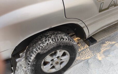 Toyota Land Cruiser 100 рестайлинг 2, 1998 год, 2 250 000 рублей, 6 фотография