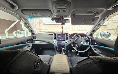 Toyota Crown, 2016 год, 2 750 рублей, 6 фотография