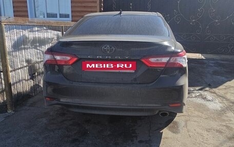 Toyota Camry, 2020 год, 2 400 000 рублей, 3 фотография