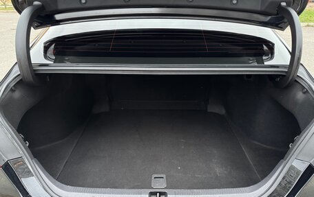 Toyota Camry, 2019 год, 2 750 000 рублей, 16 фотография