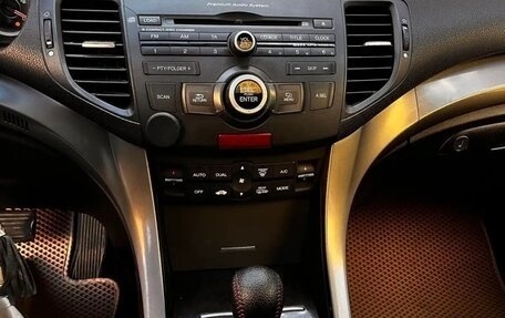 Honda Accord VIII рестайлинг, 2008 год, 900 000 рублей, 16 фотография