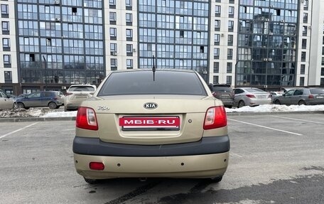 KIA Rio II, 2005 год, 385 000 рублей, 3 фотография