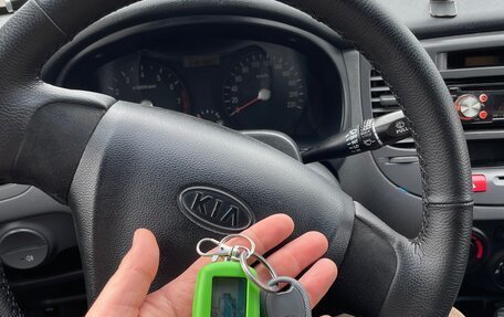 KIA Rio II, 2005 год, 385 000 рублей, 18 фотография